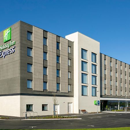Holiday Inn Express Bridgwater M5, Jct24 By Ihg Dış mekan fotoğraf