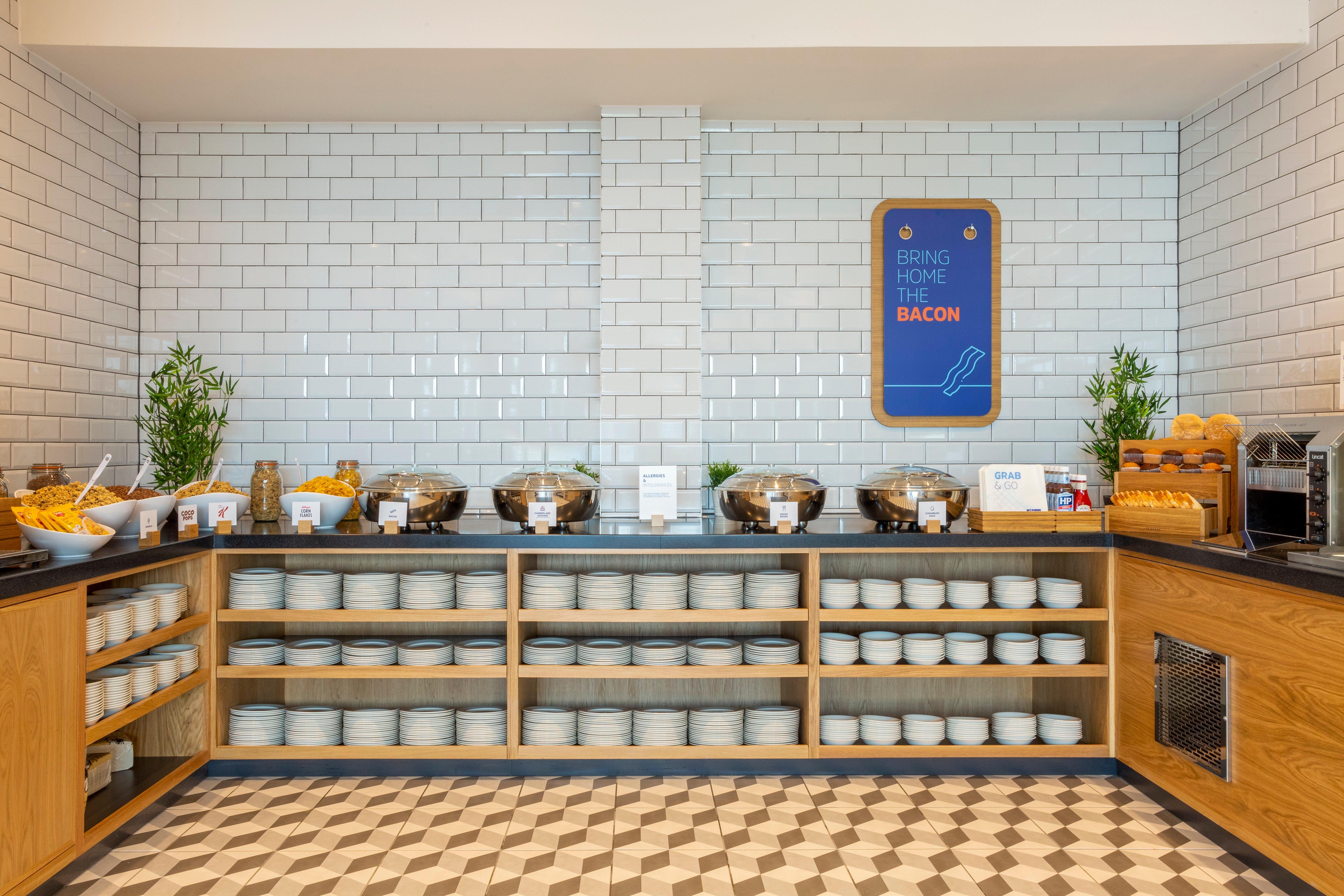 Holiday Inn Express Bridgwater M5, Jct24 By Ihg Dış mekan fotoğraf