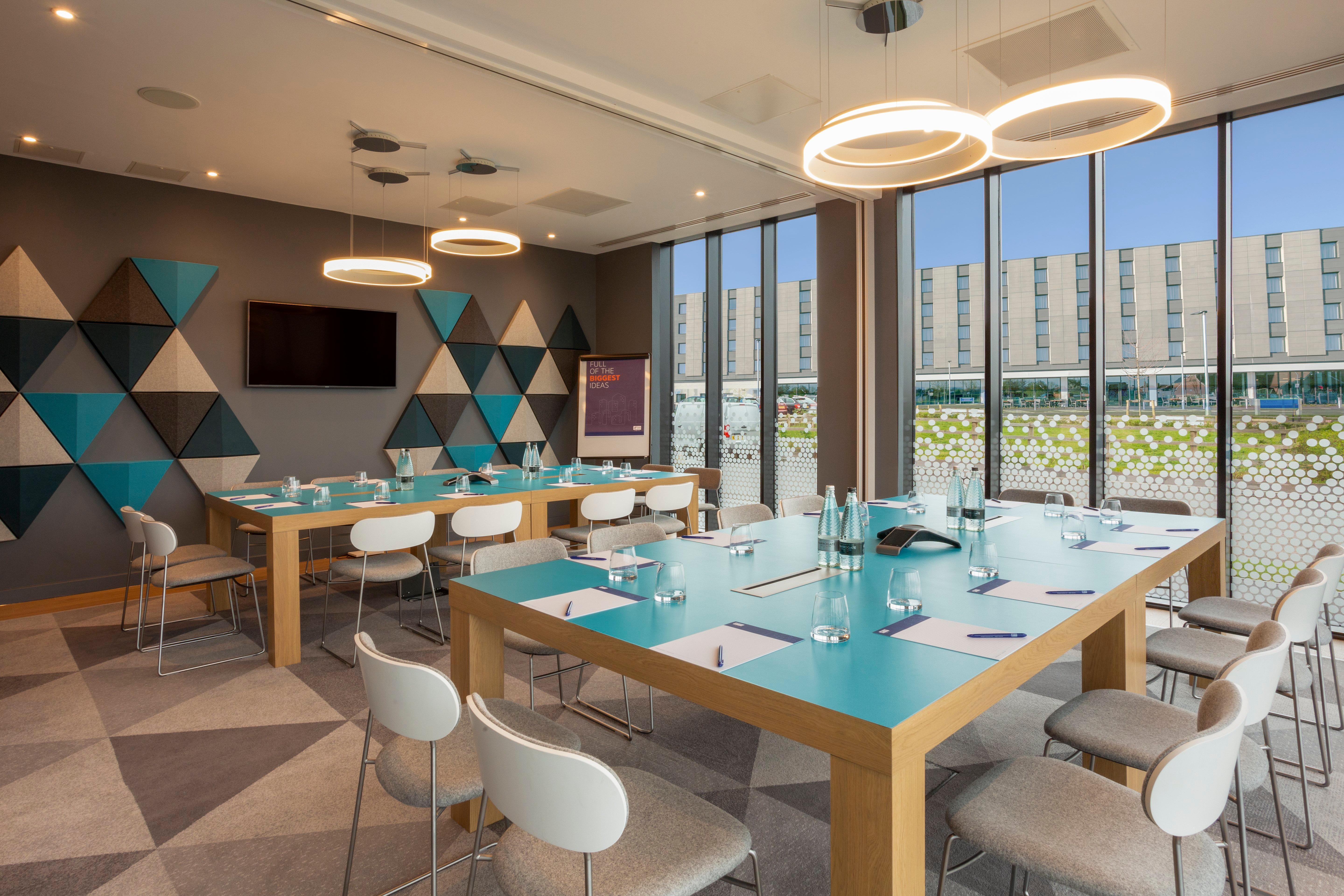 Holiday Inn Express Bridgwater M5, Jct24 By Ihg Dış mekan fotoğraf