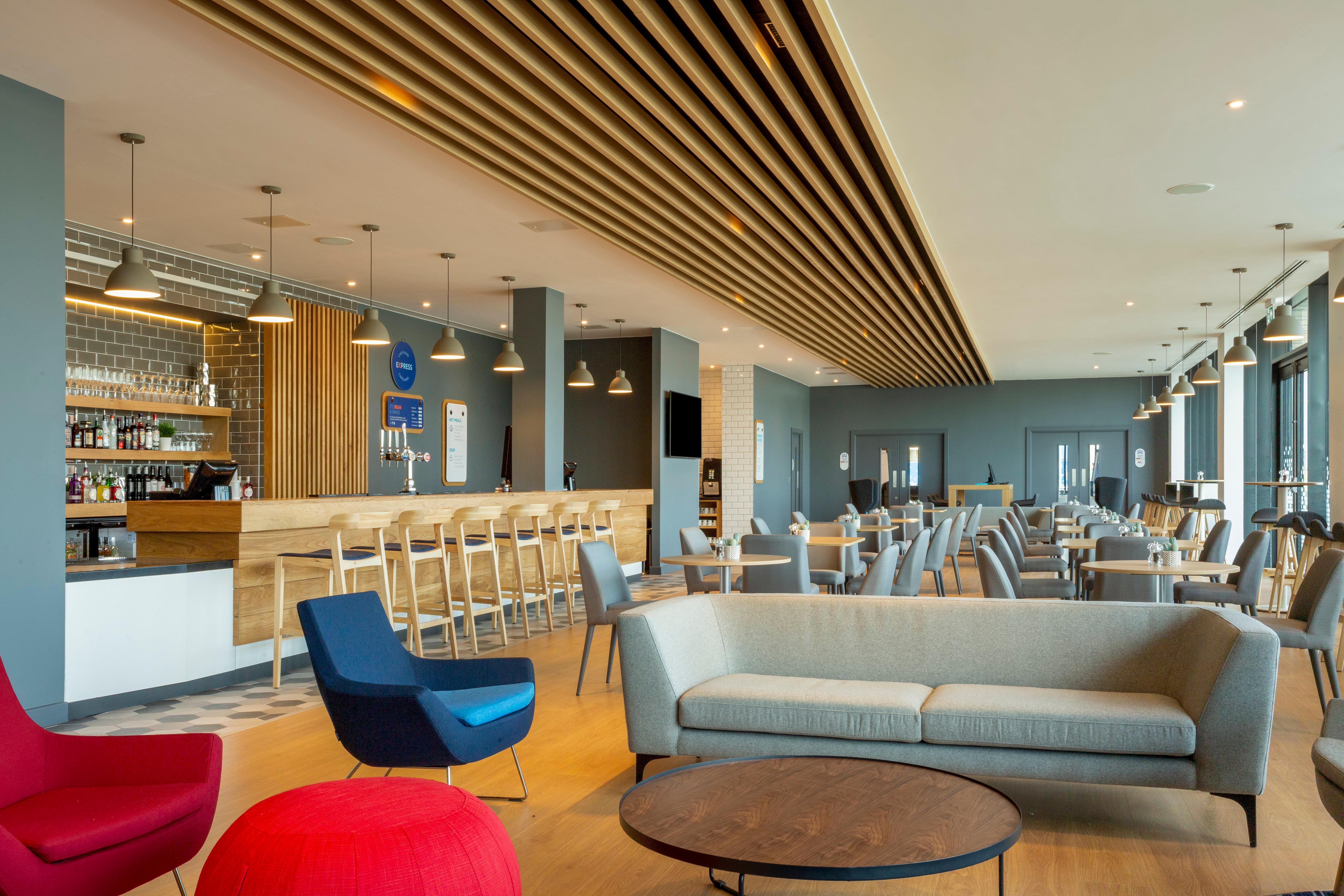 Holiday Inn Express Bridgwater M5, Jct24 By Ihg Dış mekan fotoğraf